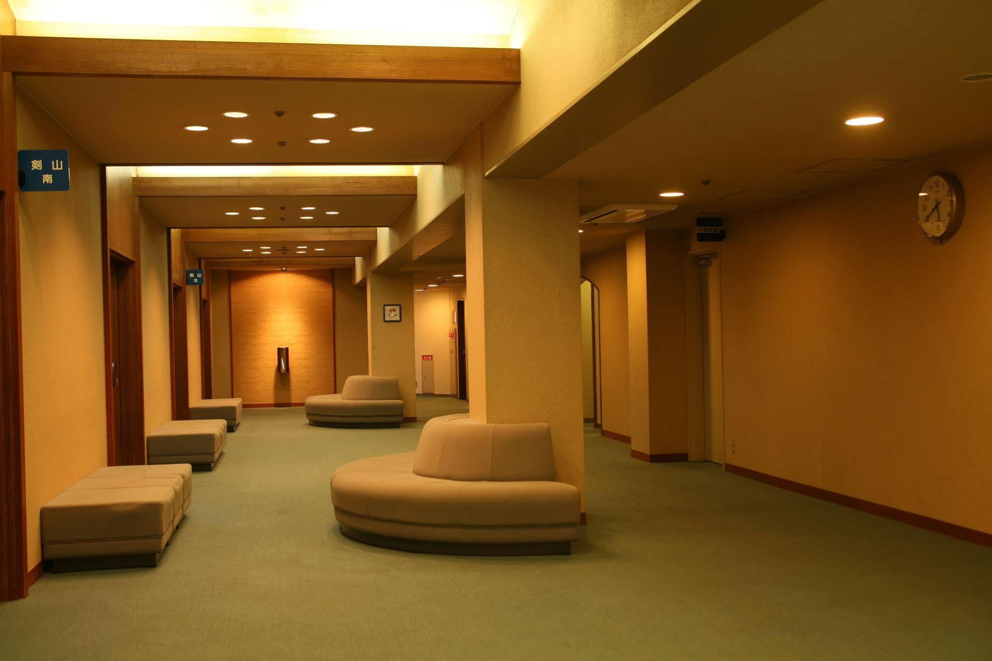 Hotel Awanosho Miyoshi  Zewnętrze zdjęcie